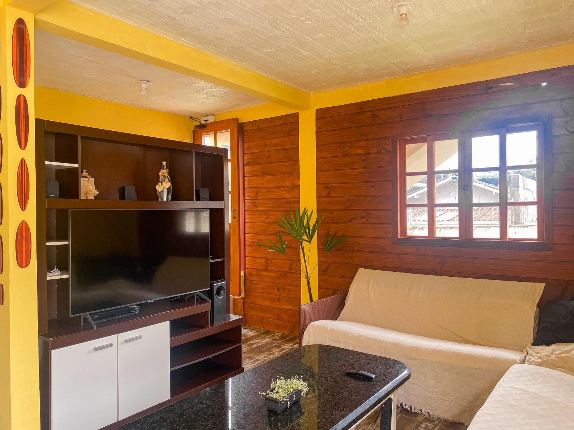 Picco Da Ilha Hostel ฟลอเรียนอโปลิส ภายนอก รูปภาพ
