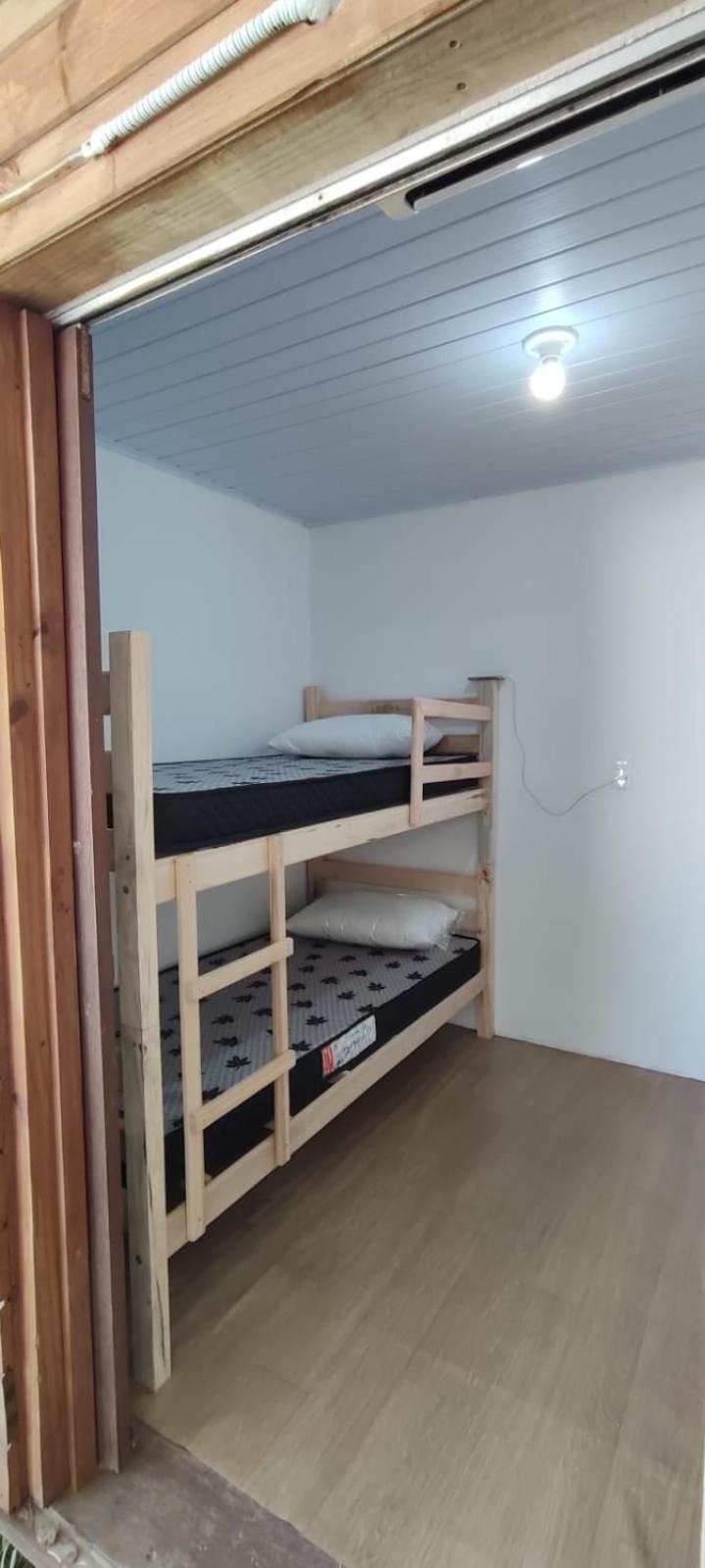 Picco Da Ilha Hostel ฟลอเรียนอโปลิส ภายนอก รูปภาพ