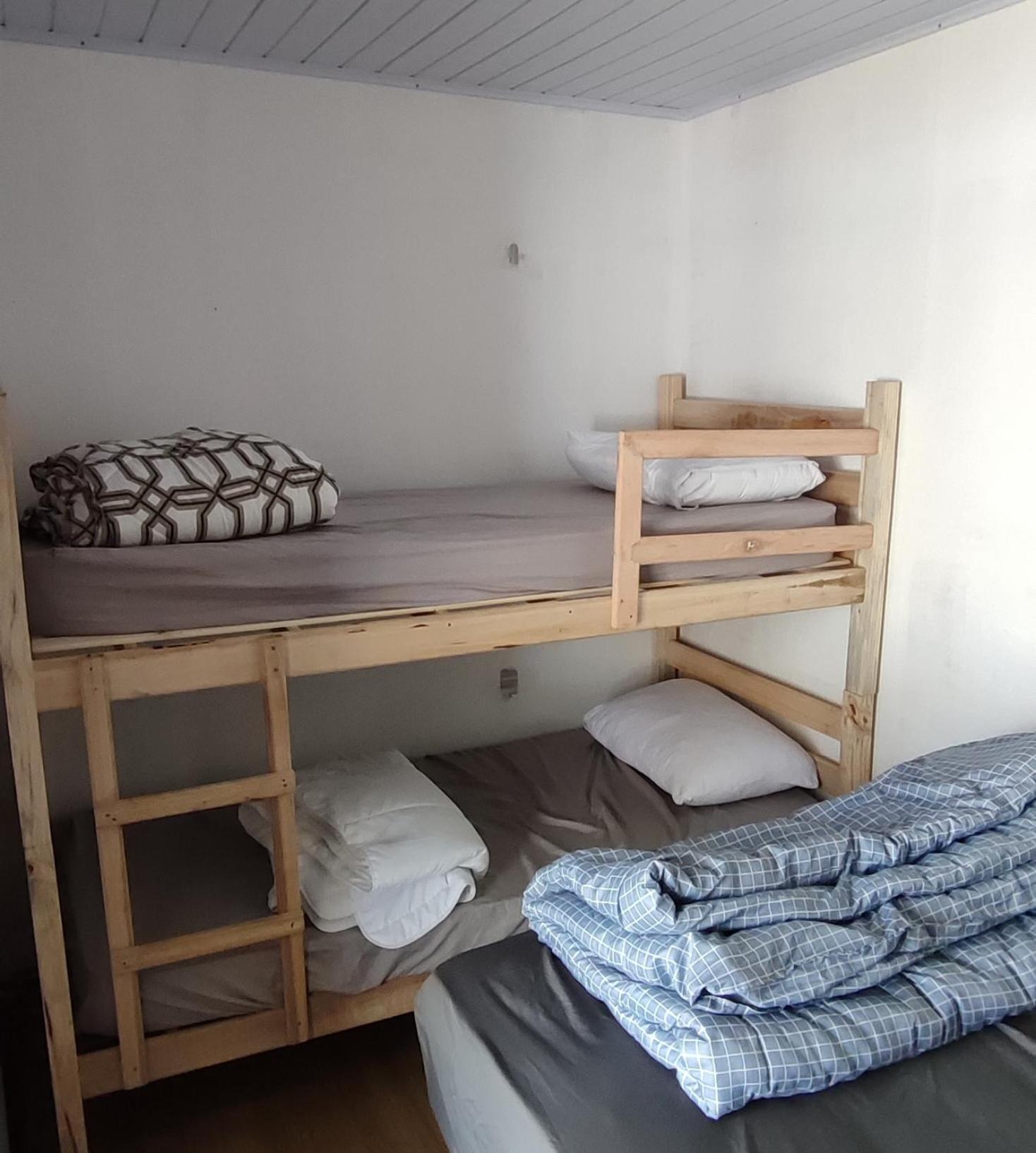 Picco Da Ilha Hostel ฟลอเรียนอโปลิส ภายนอก รูปภาพ